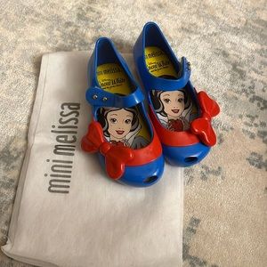 Mini Melissa Disney snow white